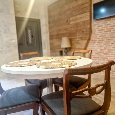Apartment Le 23 Maison Silva