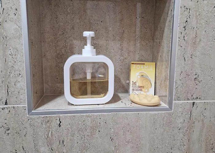 Le 23 Maison Silva Apartment *