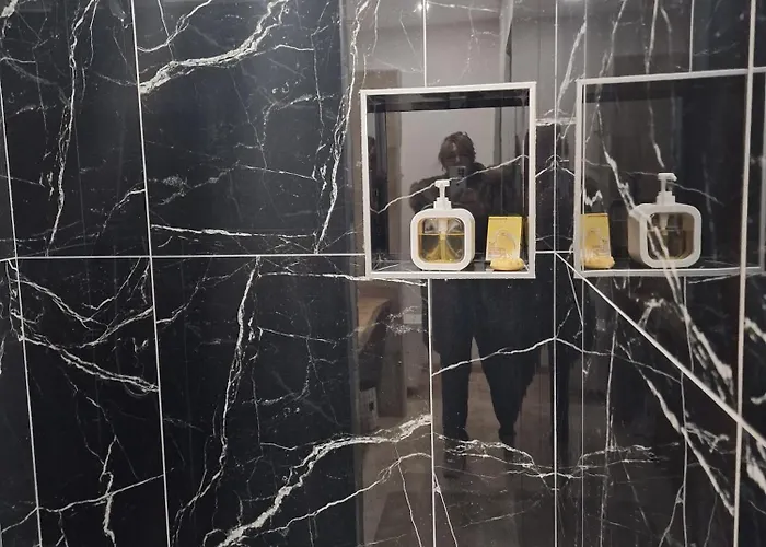 Le 23 Maison Silva Apartment *